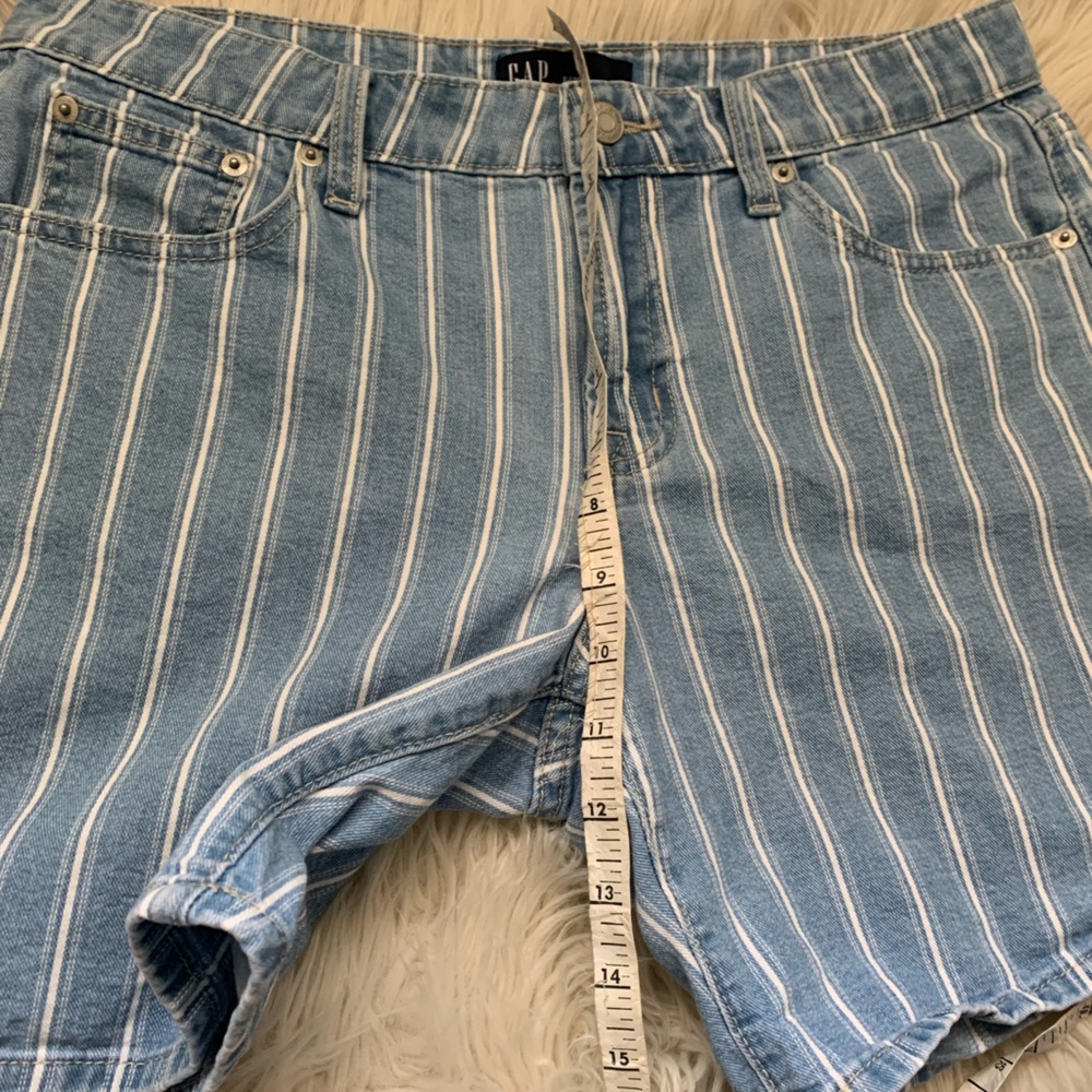 Denim 5” Short Gap - Picture 6 of 11